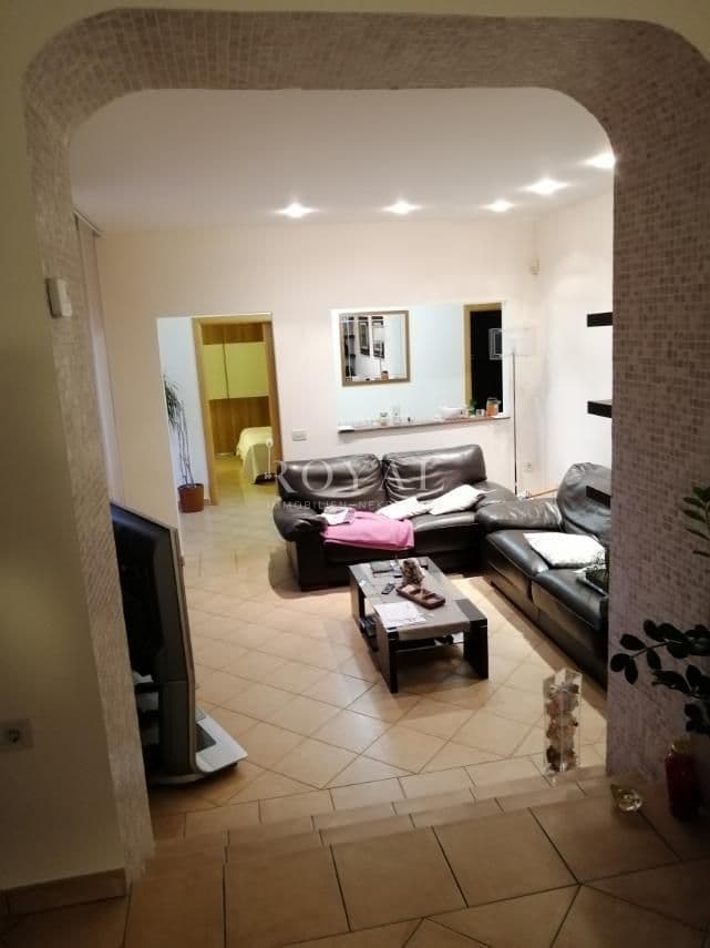 image-19